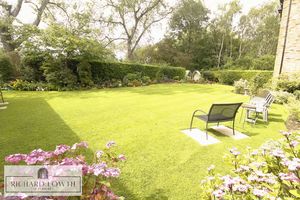 Gardens- click for photo gallery